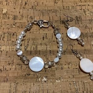 Bracelet & earring set